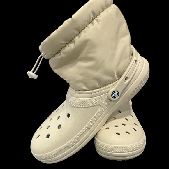 CROCS Cream Rain & Snow Boots with Drawstring Closure main image 8